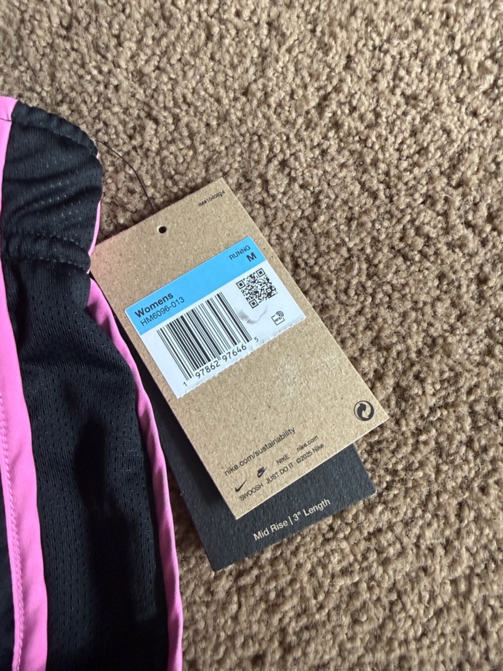 Nike Tempo Women’s Black Athletic Shorts with Pink Trim Size M NWT - Picture 3 of 4
